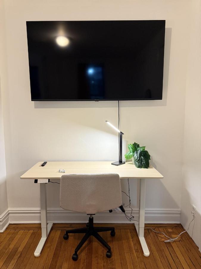 Habitación con cama grande 