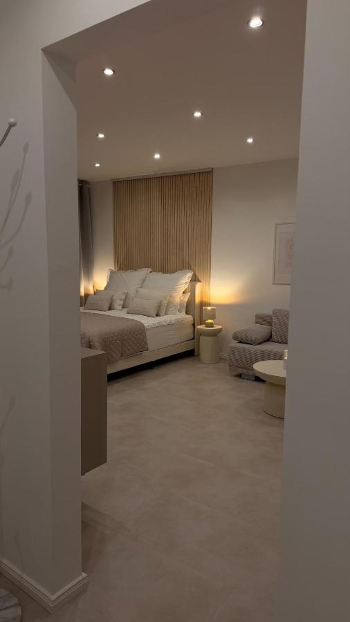 Modernes 1-Zimmer-Apartment in zentraler Lage - B&B Bremerhaven