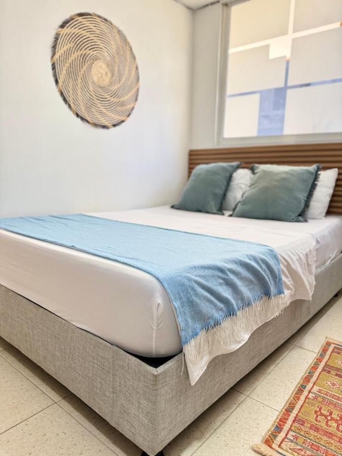 Rodadero Apartamento Familiar- 2 Hab y Balcon a 1 Cuadra De La Playa - B&B Santa Marta