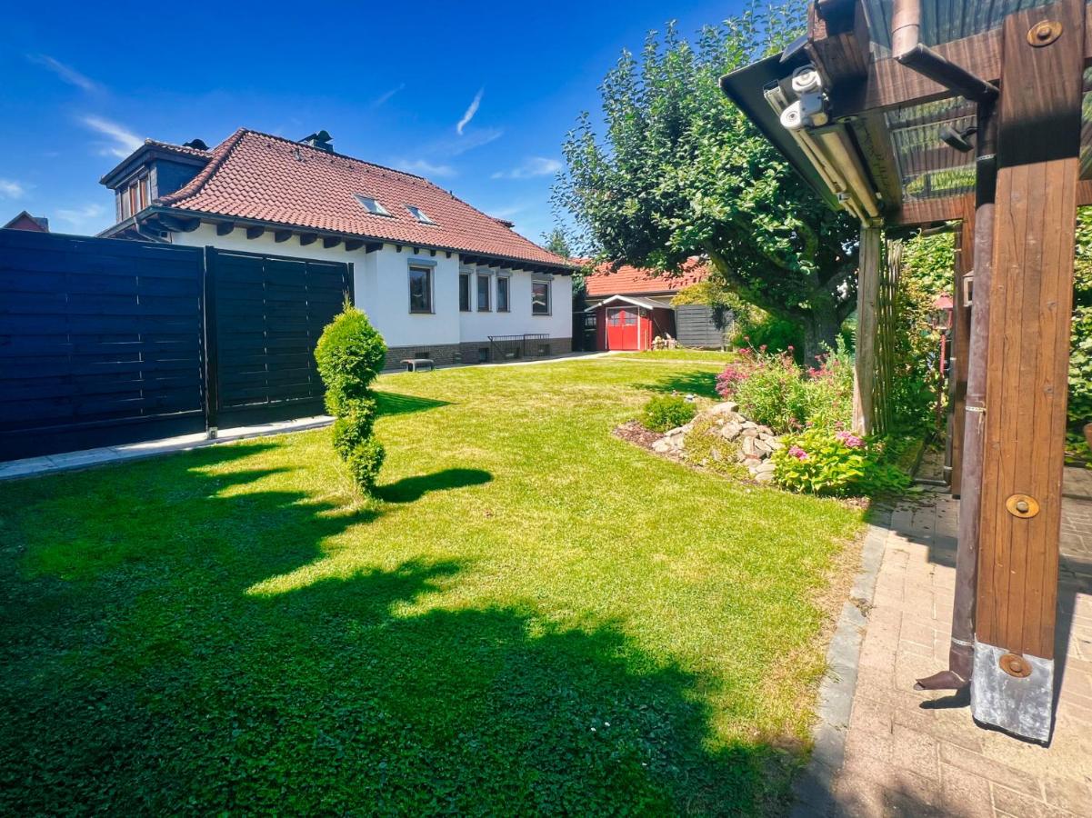 Fewo Glückliche Zeit 100qm im Souterrain - B&B Osterode am Harz