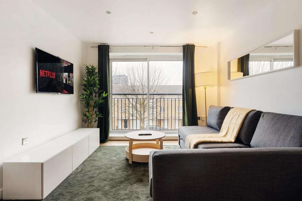 Premium Luxe 1 Bedroom Canary Apartment - B&B London