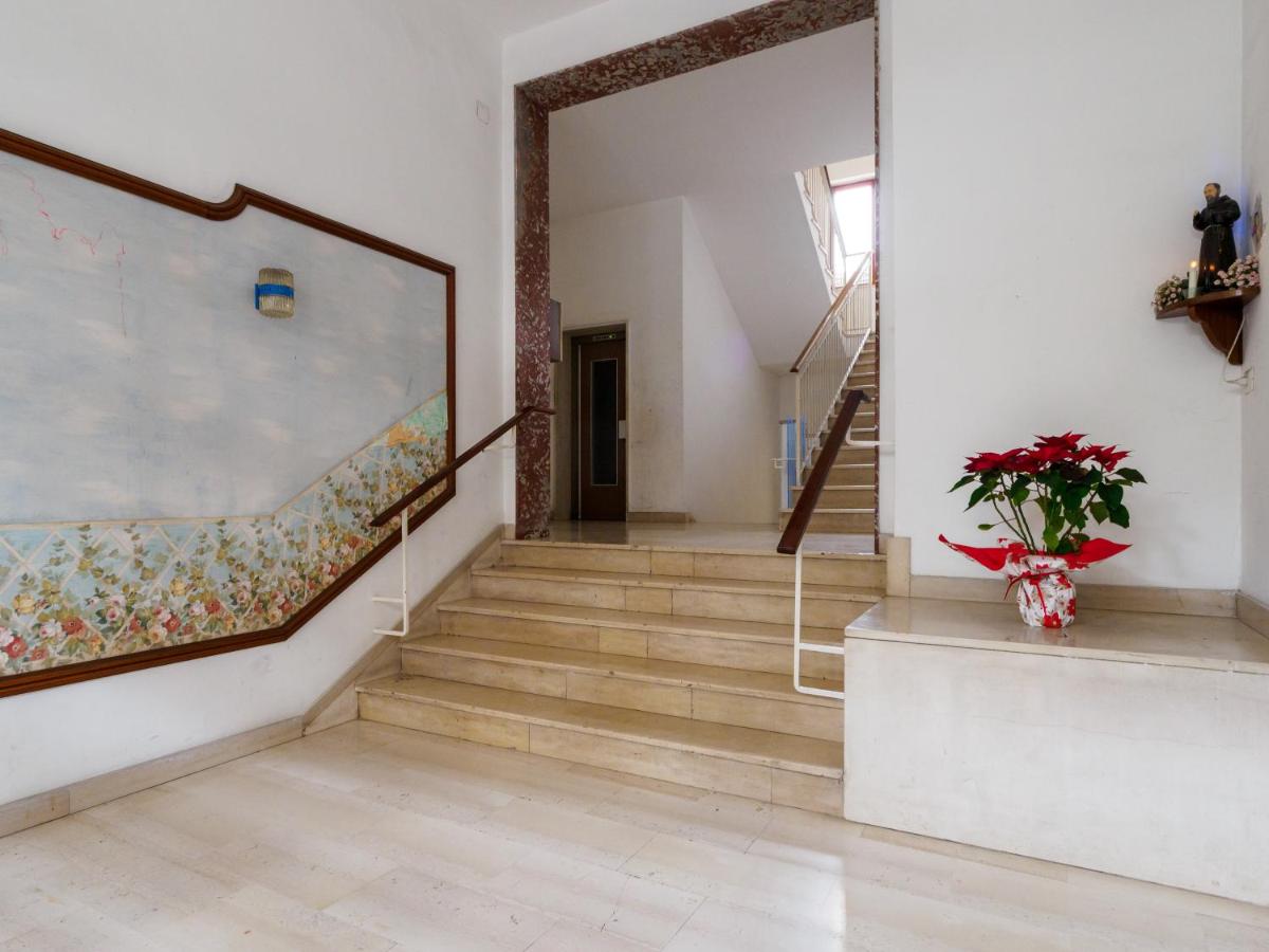 Happy Place Suites - Bed and Breakfast Piano di Sorrento