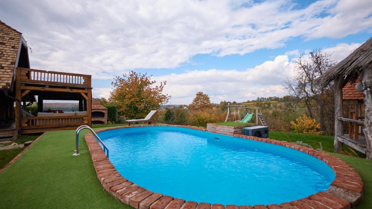 Holiday Home Trnovka by Villas Guide - Chambres d'hôtes Popovača