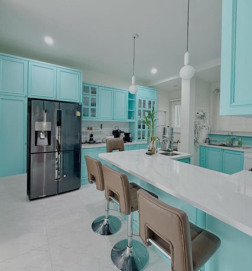 Bluesky Villa Bang Sare - Ferienwohnung Ban Ko Surao