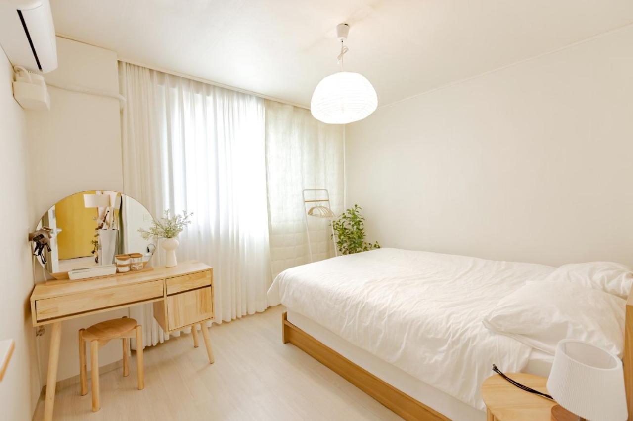Open Special! 3 BedRoom Cozy Home 3min Subway Near Lotte World, KSPO, Olympic Park - Chambres d'hôtes Séoul