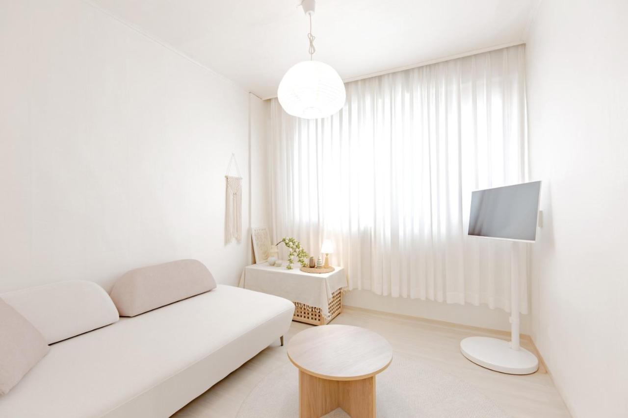 Open Special! 3 BedRoom Cozy Home 3min Subway Near Lotte World, KSPO, Olympic Park - Chambres d'hôtes Séoul