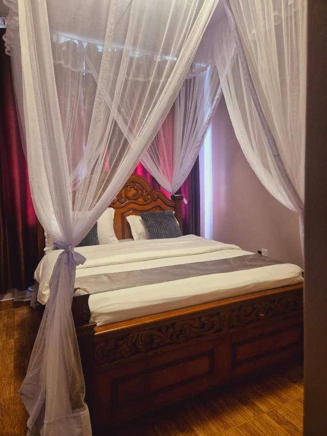 Camera Matrimoniale Budget 