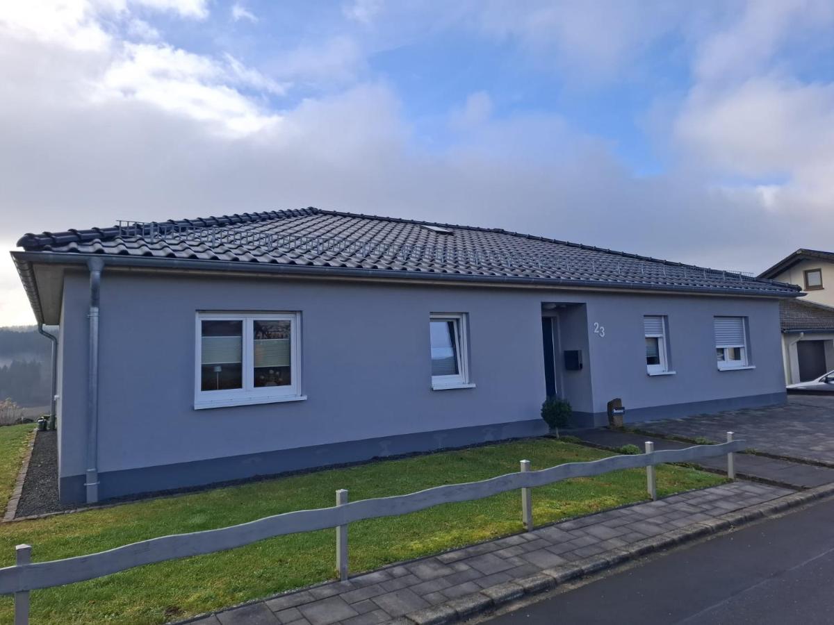 Ferienwohnung Dietzenley - B&B Gerolstein