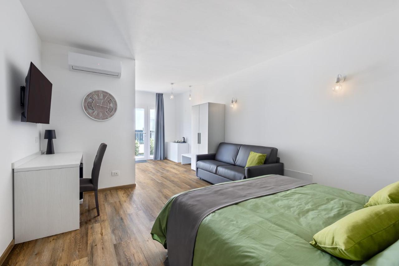 Habitación Cuádruple - vistas al jardín