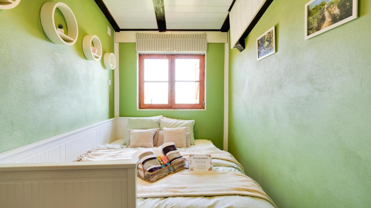 Villa Mali Sokol by Villas Guide - B&B Daruvar