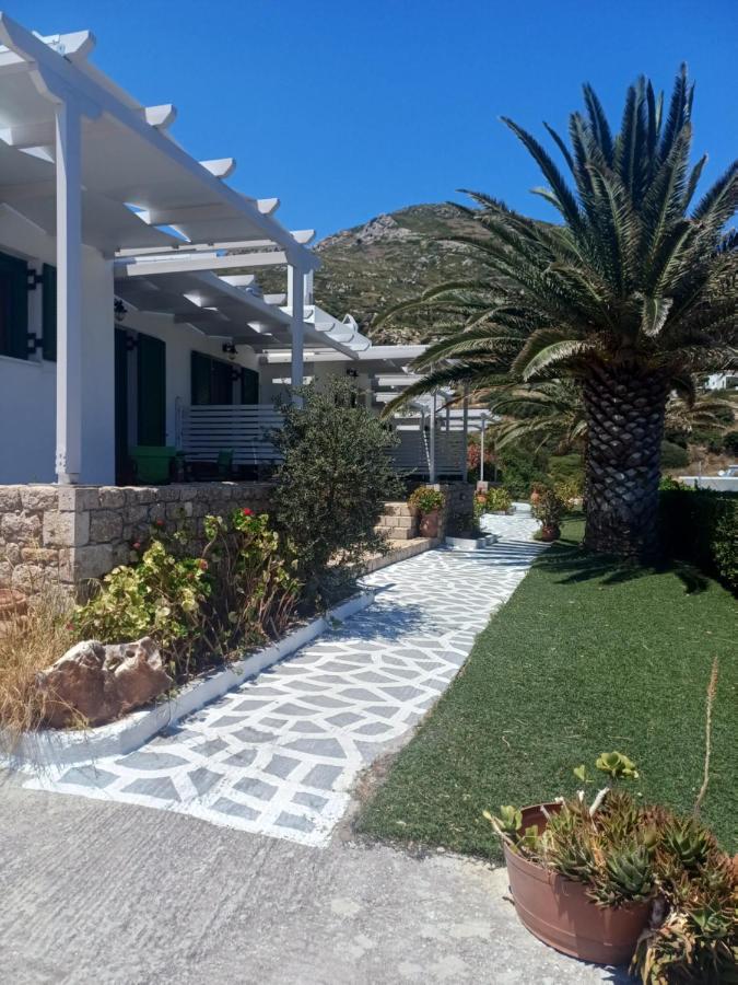 Korali - B&B Skýros