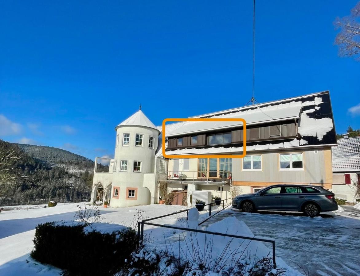 Schwarzwald-Ferienwohnungen Haus Linde - Chambres d'hôtes Baiersbronn