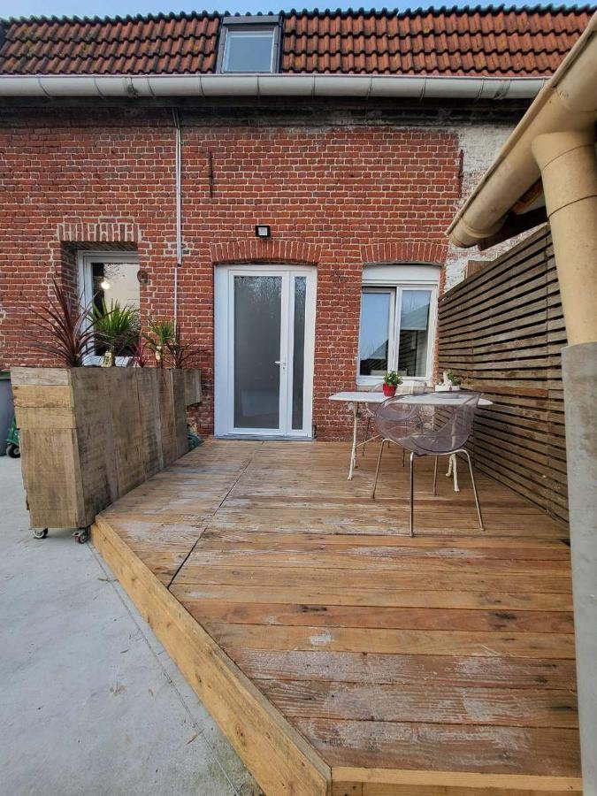 Hébergement parking sécurisé & couvert Marcq en B - Ferienwohnung Marcq-en-Barœul
