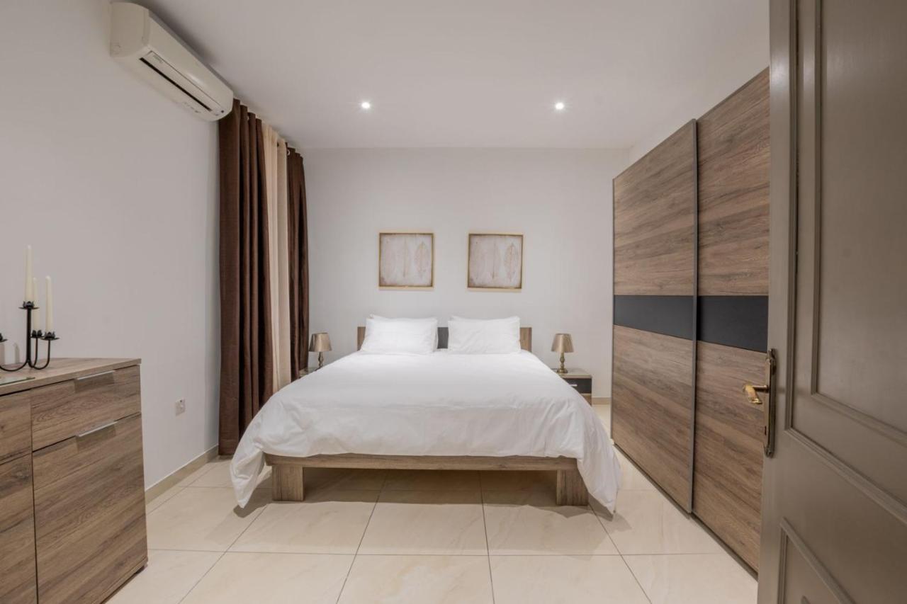 Bright & Spacious 1BR in Zejtun by SF Homes - B&B San Pawl il-Bahar