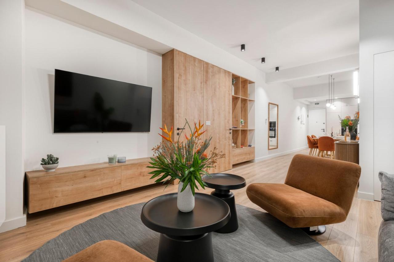 Glyfada Nest - B&B Atenas
