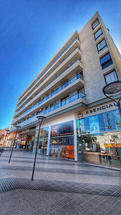 Depto de Vacaciones, Balcón y Pileta en Pleno Centro - B&B Villa Carlos Paz