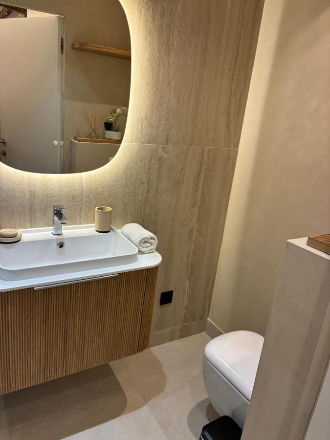 Paris Suite Porte de Versailles Metro Parking - Ferienwohnung Vanves