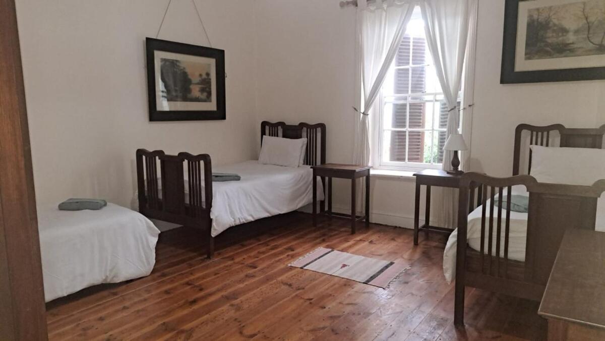 Die Huis met die Trappe - B&B Langebaan