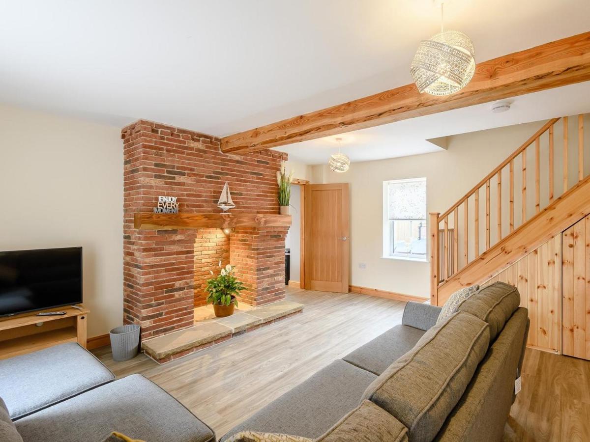 4 Bed in Mablethorpe oc-78453 - B&B Mablethorpe