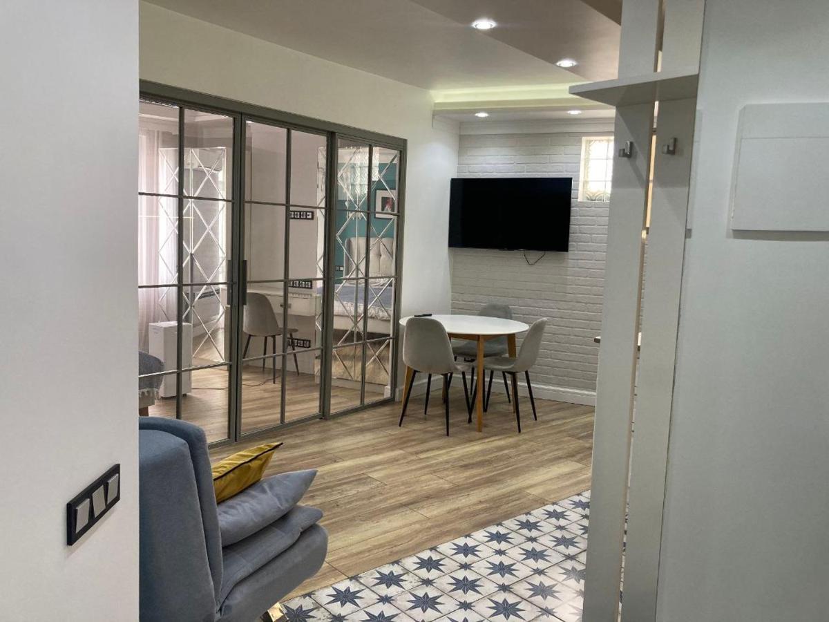 Emerald apartament - Ferienwohnung Batumi
