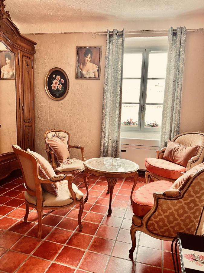 Apartment mit 2 Schlafzimmern und Stadtblick