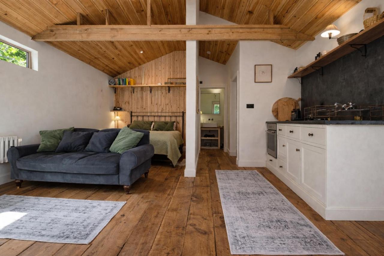 A Somerset Countryside Lodge - Chambres d’hôtes Holcombe