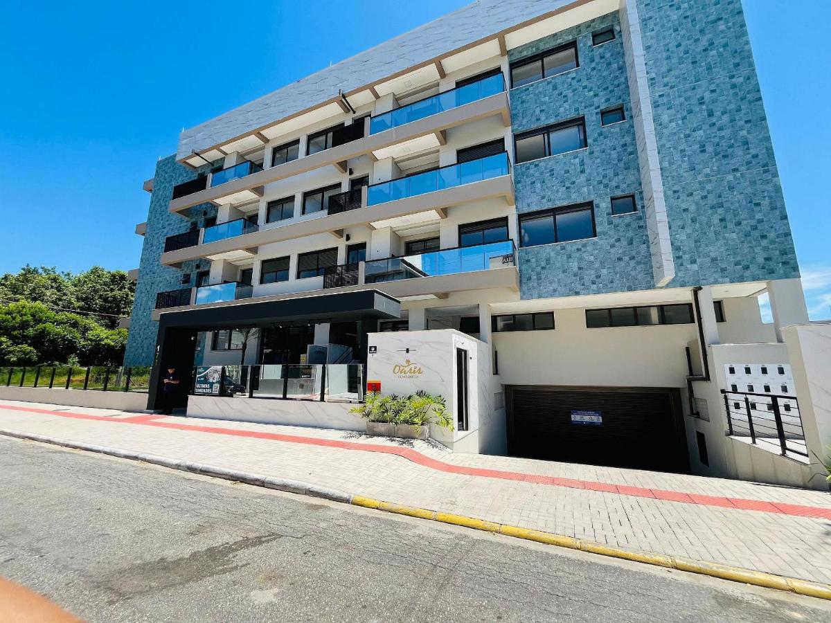 Oásis do Atlântico 303 A - Apartamento elegante na Praia de Palmas, em um condomínio clube completo. - Chambres d'hôtes Governador Celso Ramos