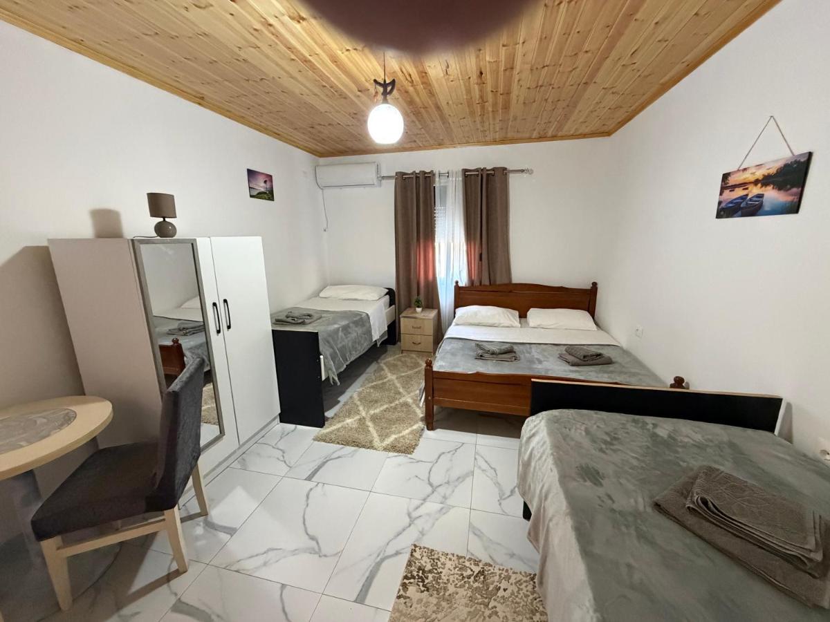 Xhoen guesthouse - Chambres d'hôtes Shkodër