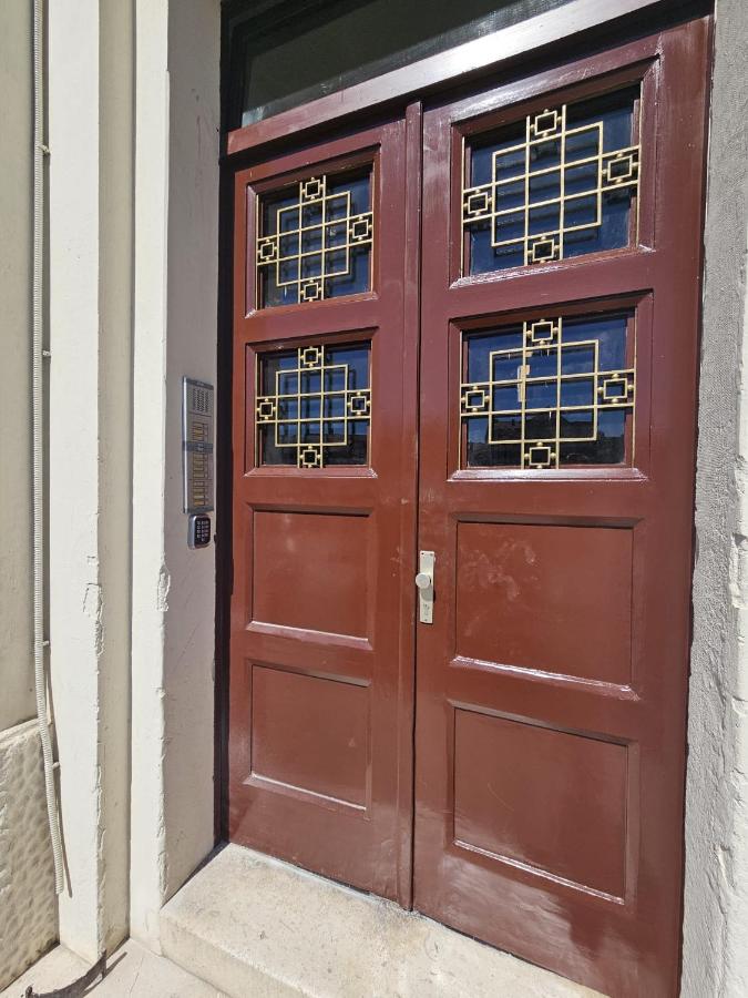 Sisqo Central Apartment and Room - B&B Split