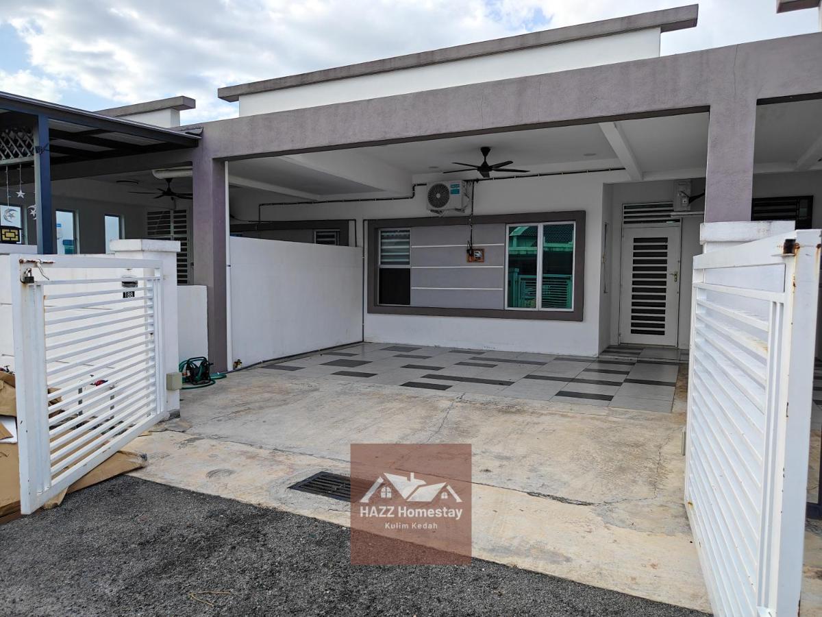HAZZ Homestay Ria Vistana Full Aircond Unifi Netflix - Chambres d'hôtes Padang Serai