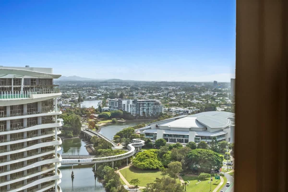 The Beach Resort 2 Bedroom Apartment - Hosted by Gold Coast Luxury Resorts - Chambres d'hôtes Gold Coast