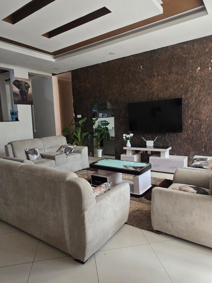 2 Bedroom Dianakikishomes Dianibeachkenya - B&B Diani Beach