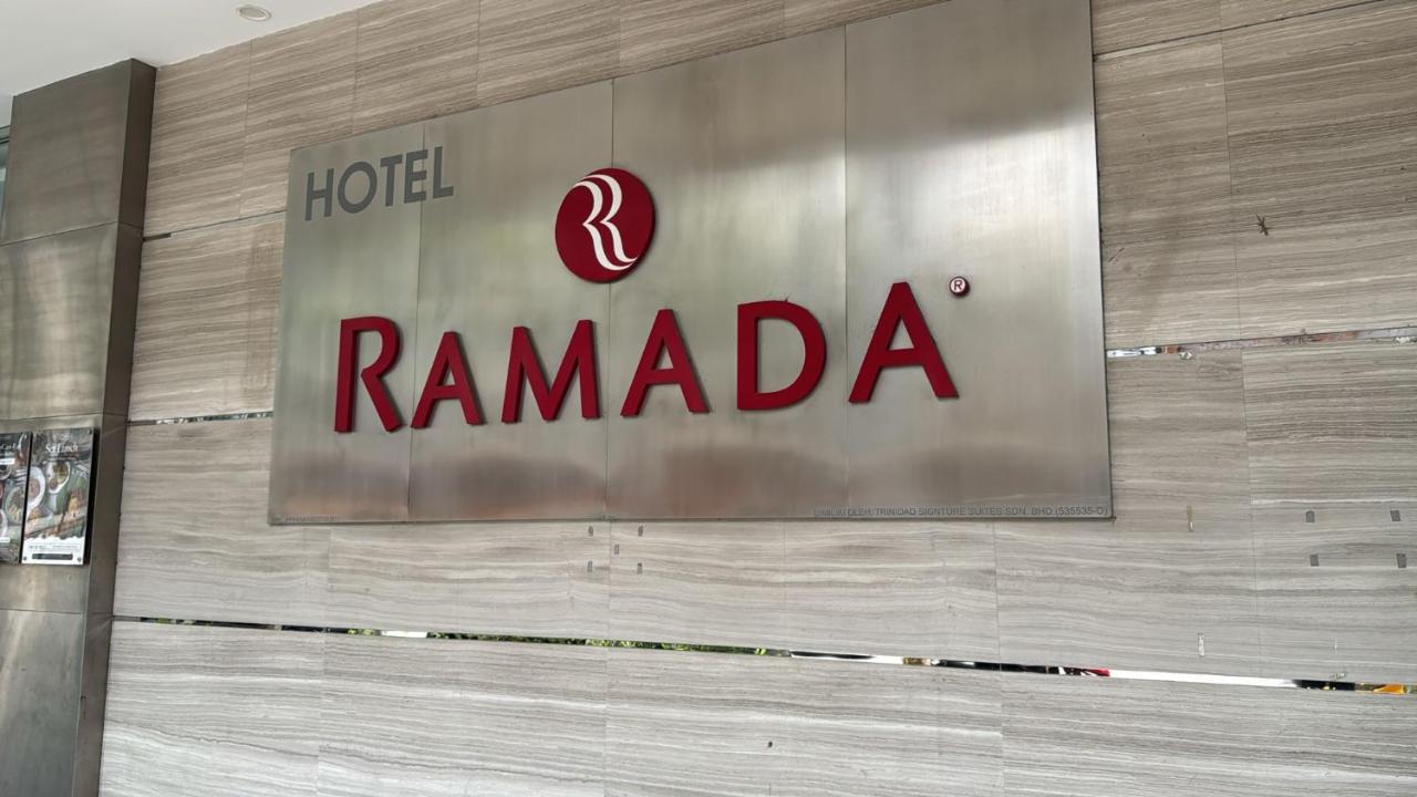 Ensuite Stay at Ramad KL - Bed and Breakfast Kuala Lumpur