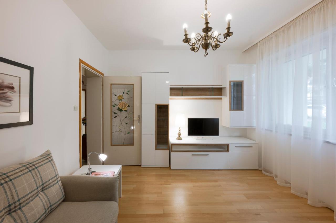 Appartamento con 2 Camere da Letto