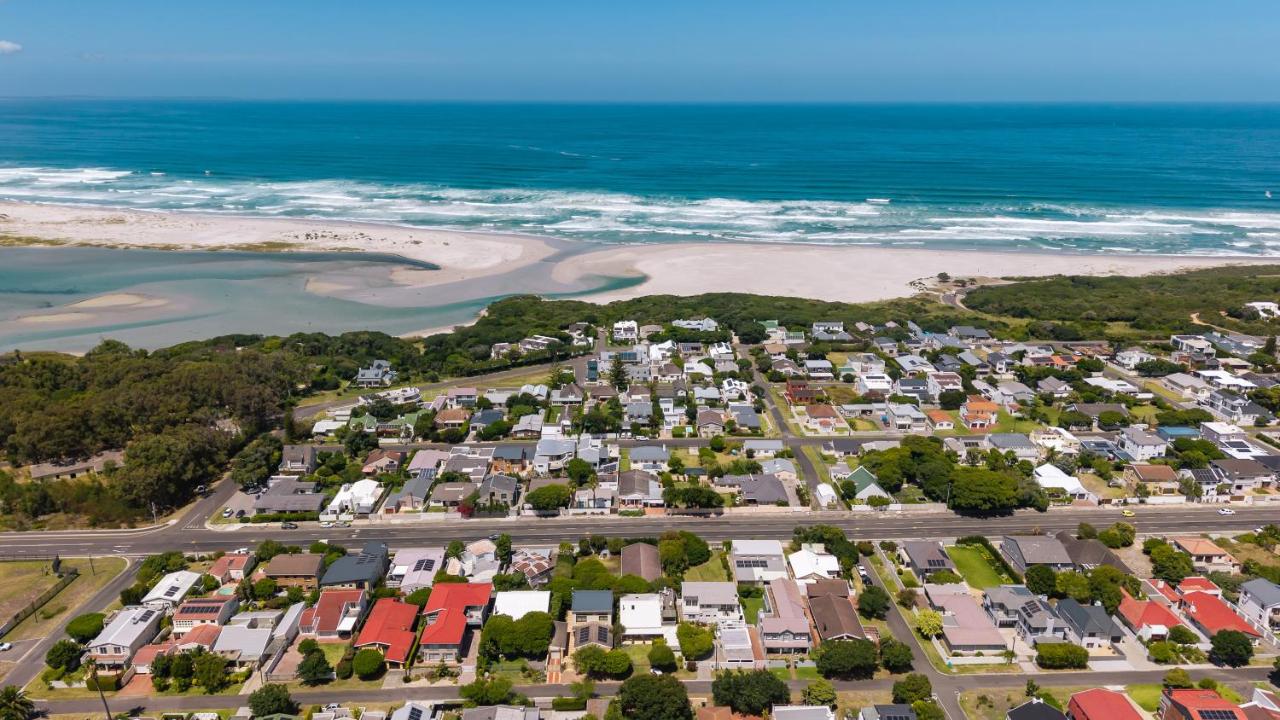The Bali Cottage, Voëlklip - Ferienwohnung Hermanus