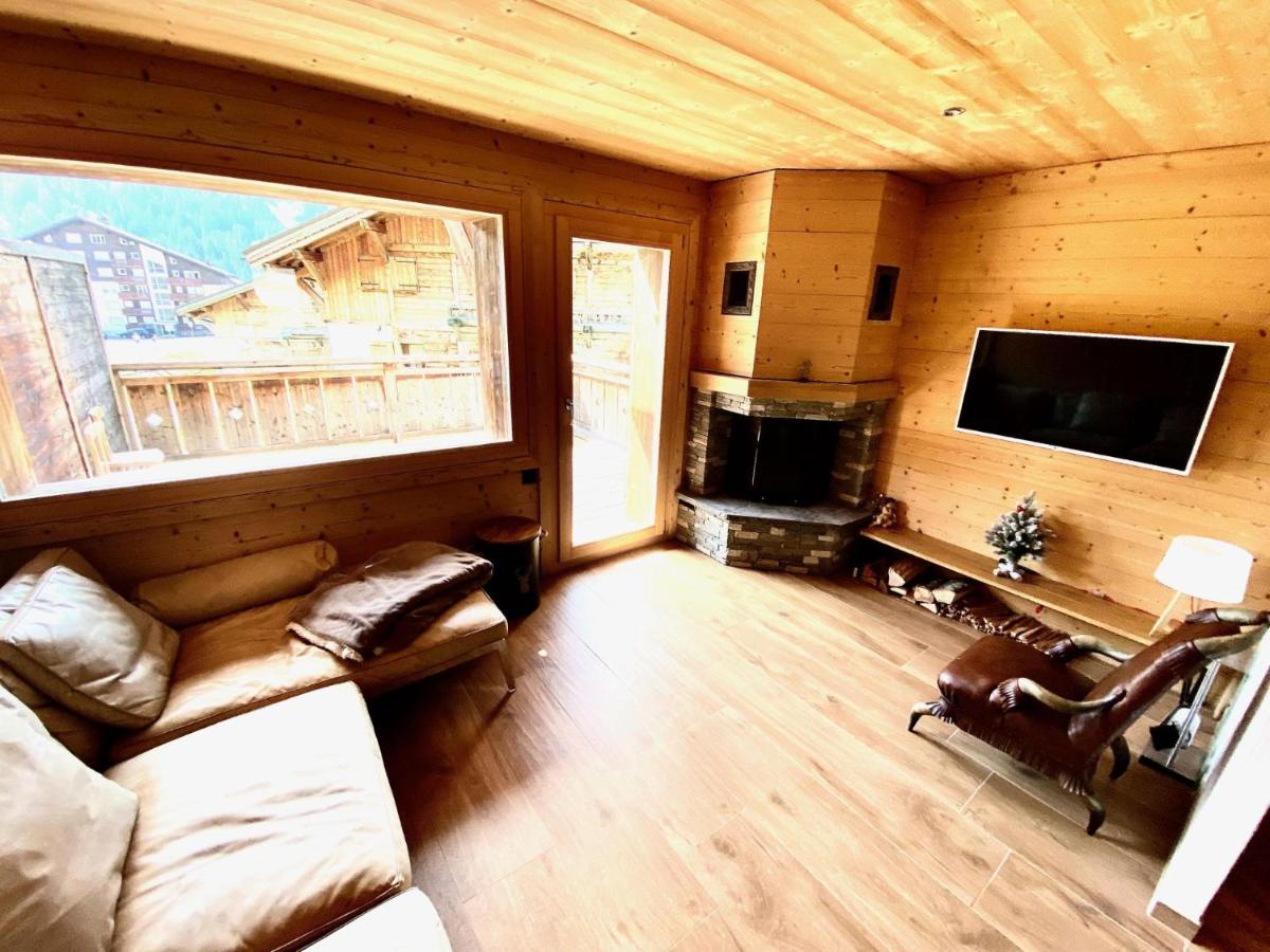 Chalet Neuf, Morgins - Bed and Breakfast Morgins