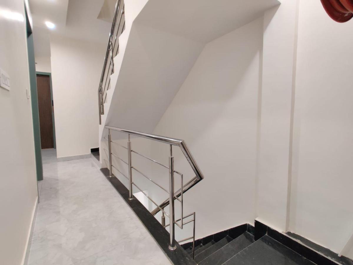 Hotel KALRA 300 Mtr from golden temple - B&B Amritsar