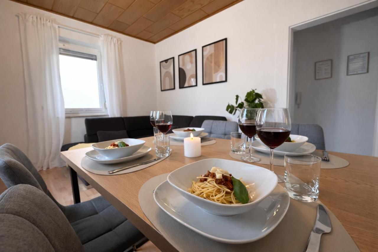 Wohnung für 4 Personen, 2 Schlafzimmer, Küche, Wlan - B&B Großostheim