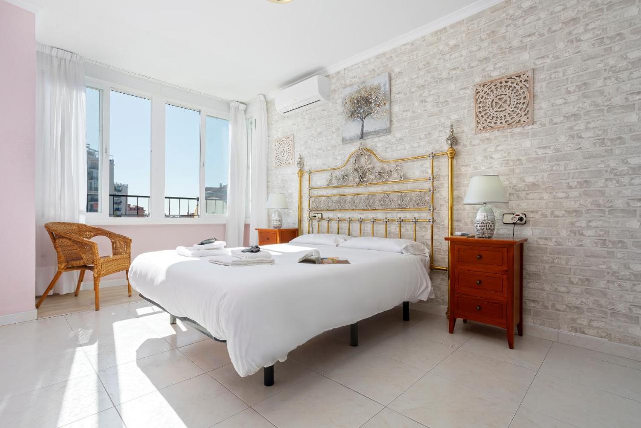 Sunstay Adriana Flat II Fuengirola - Bed and Breakfast Fuengirola