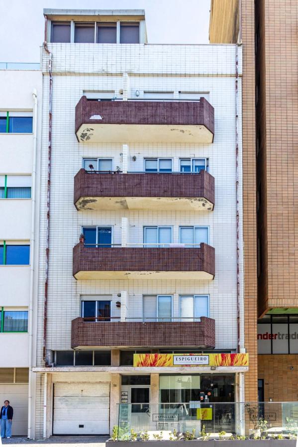GuestH4U - Matosinhos Beach Front - B&B Matosinhos