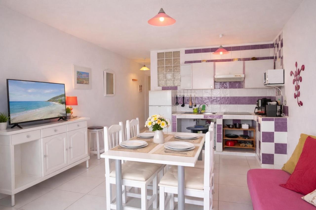Sunny Pool Apartment Costa del Silencio - Ferienwohnung Arona
