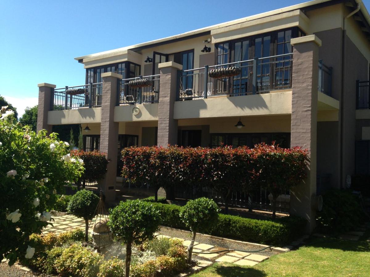 Periwinkle Blue - B&B Clarens