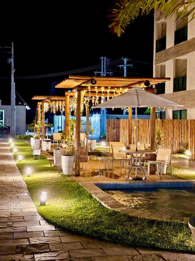 Flat Memórias ao Mar Carneiros 200m da Praia, Piscinas e Jacuzzis - B&B Praia dos Carneiros