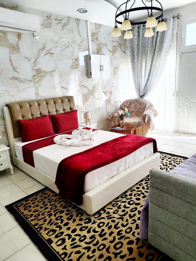 Sweet Home Suite
