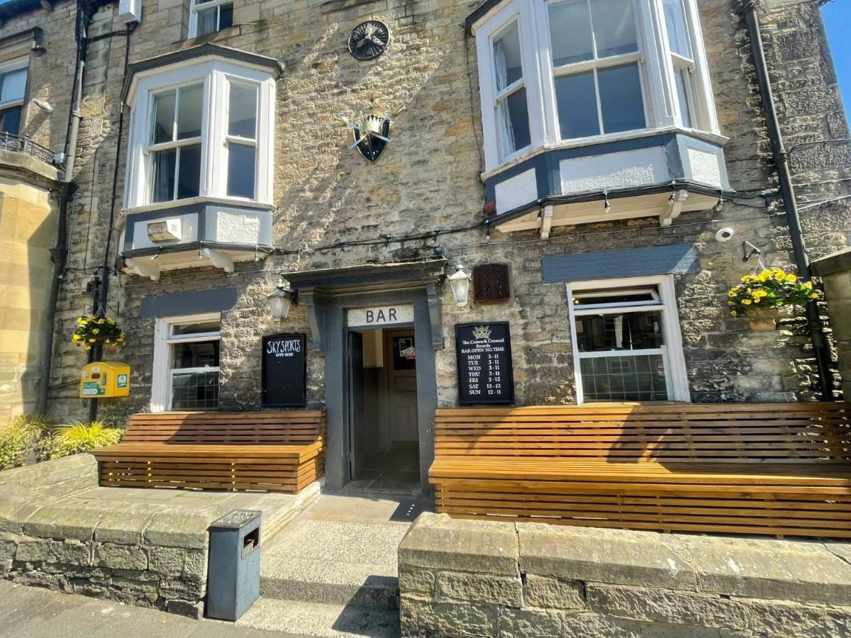 Crown & Crossed Swords - B&B Shotley Bridge
