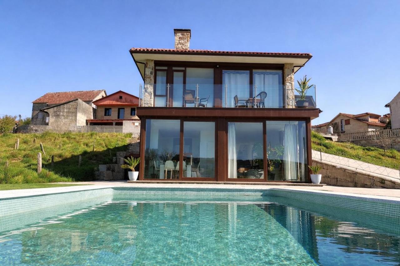 CESANTES VILLAGE e - Ferienwohnung Pontevedra