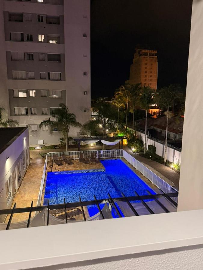 Departamento Balneario Piçarras 100m de la Playa - Chambres d'hôtes Bugres