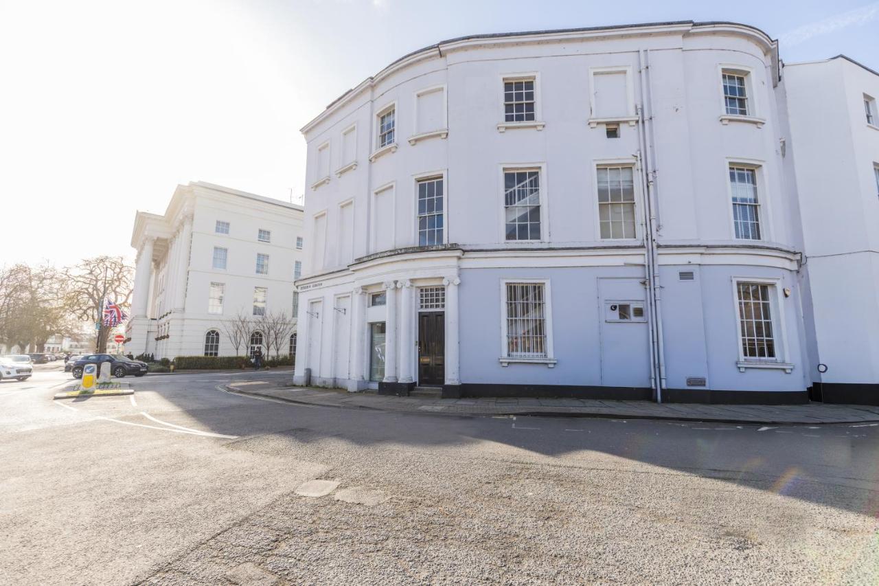 Queens Circus - Cheltenham Accommodation - Ferienwohnung Cheltenham