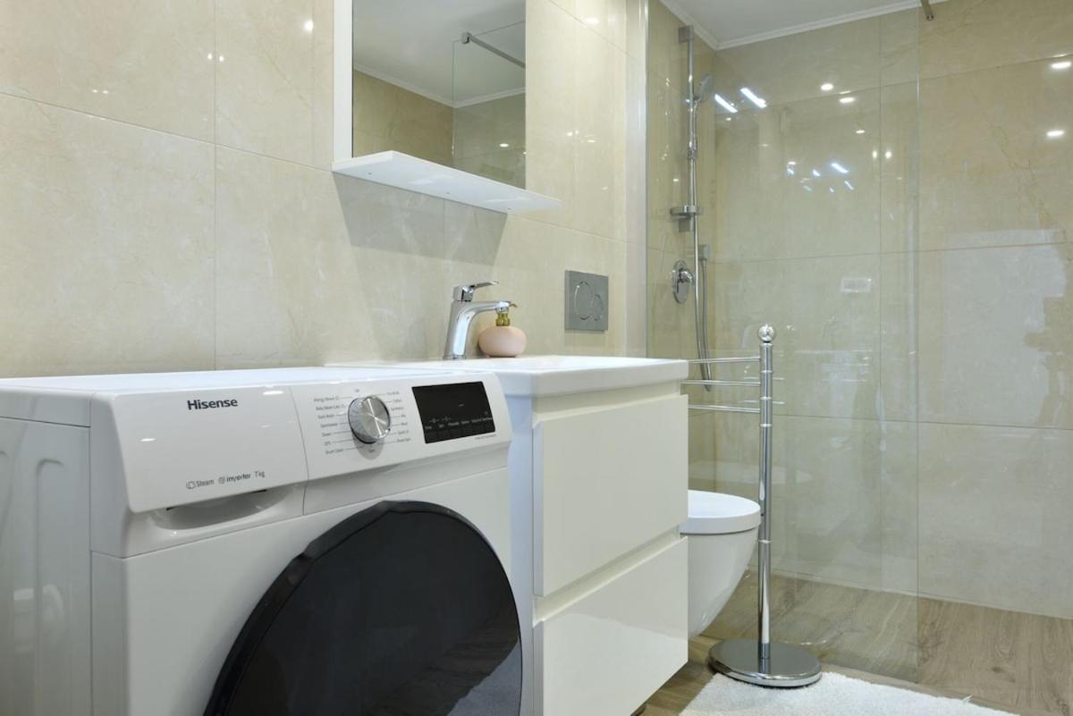 Studio Tina with terrace - B&B Rovinj