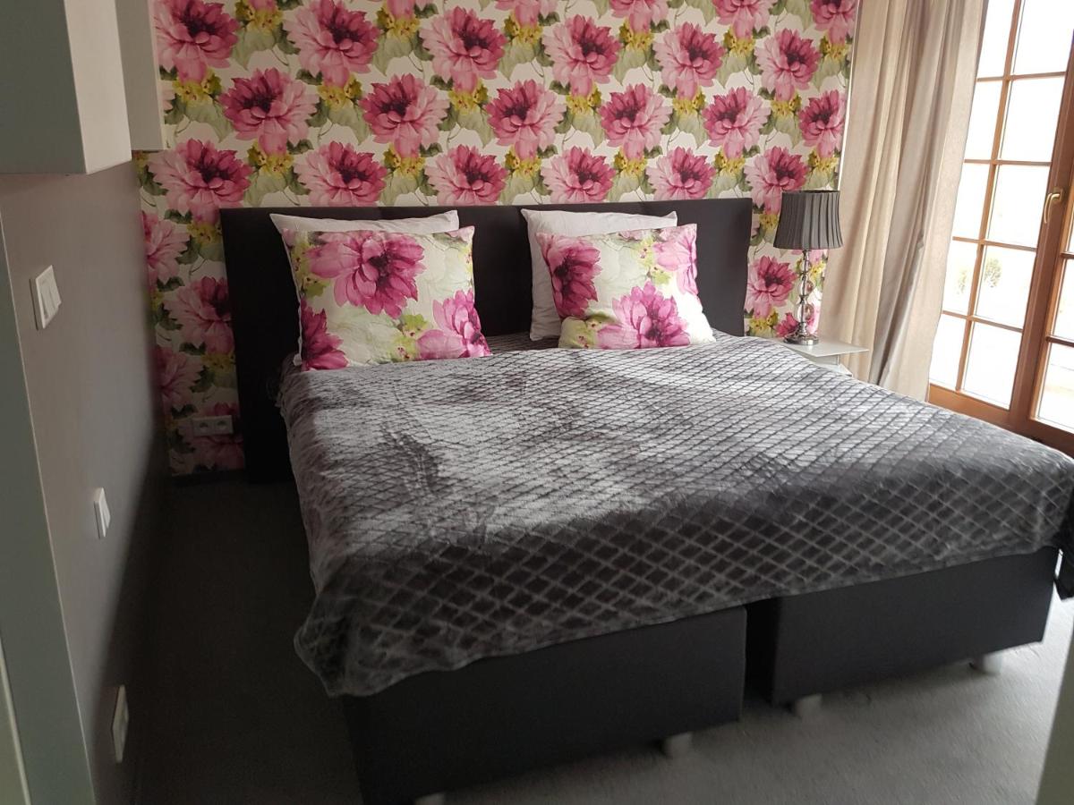Double or Twin Room with Bathroom